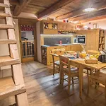 シャレー Relais La Cesarina *
