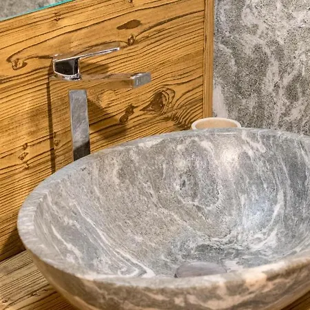 Relais La Cesarina * Vico Canavese